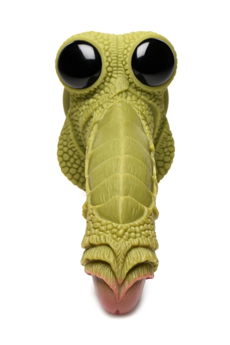 Geschubd Moeras Monster Dildo Geschubd Moeras Monster Dildo