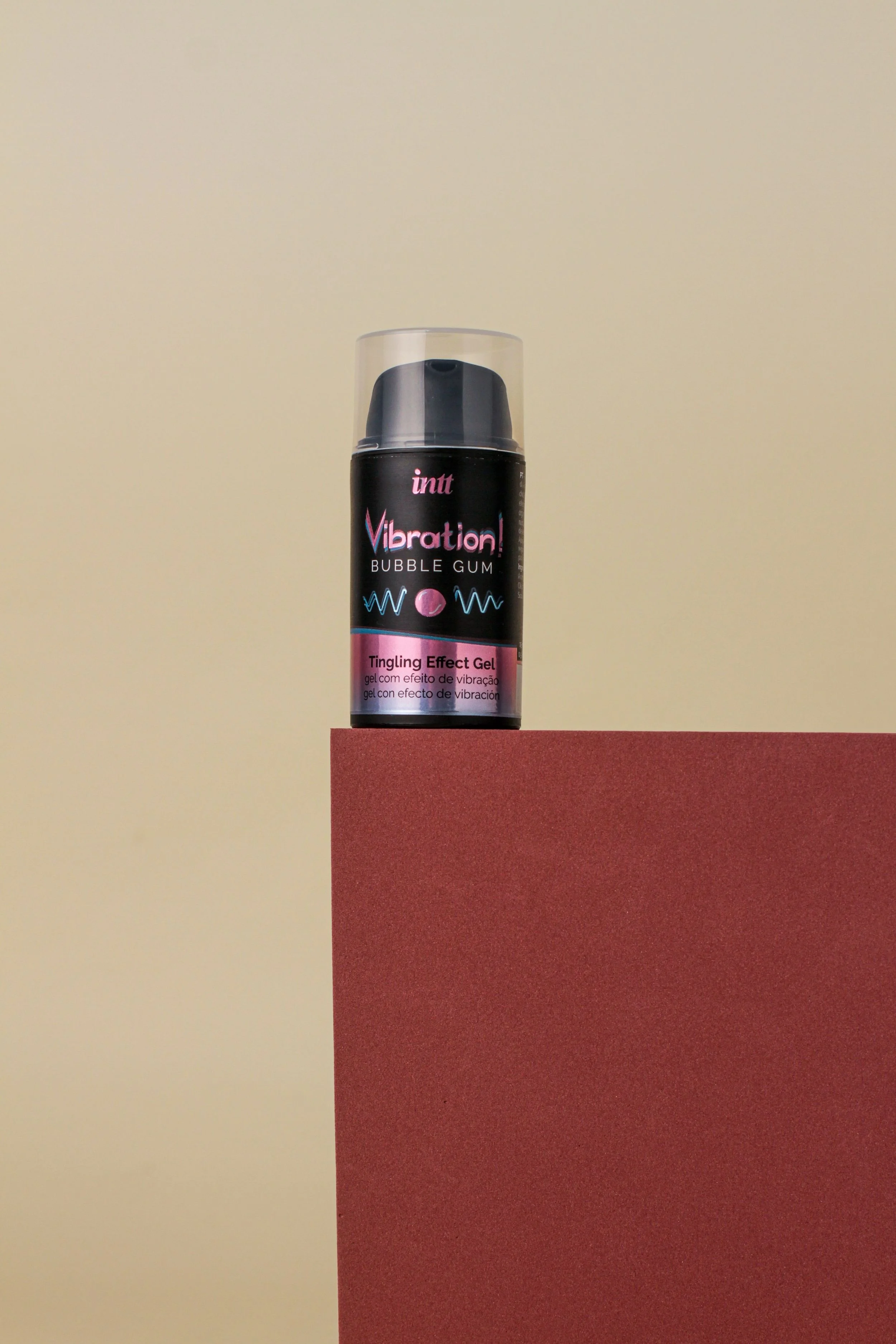 INTT - Vibration! Bubble Gum Tintelende Gel INTT - Vibration! Bubble Gum Tintelende Gel
